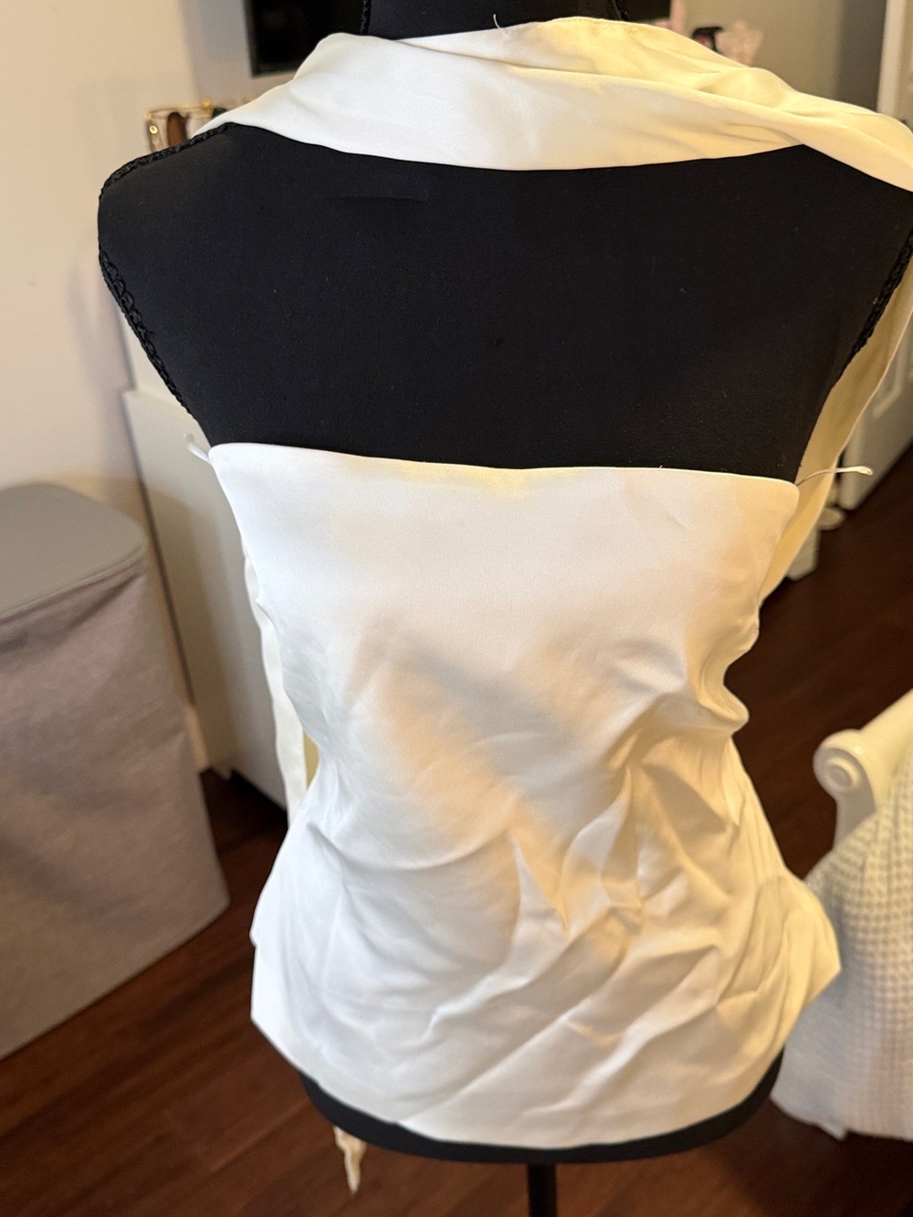 White Women’s Strapless Top